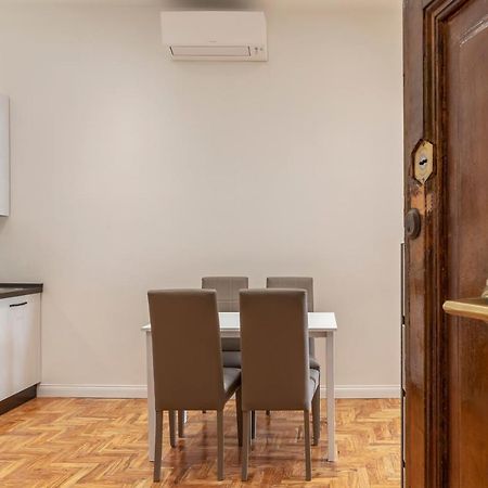 Rione Prati Elegant Apartment With Balcony ローマ エクステリア 写真