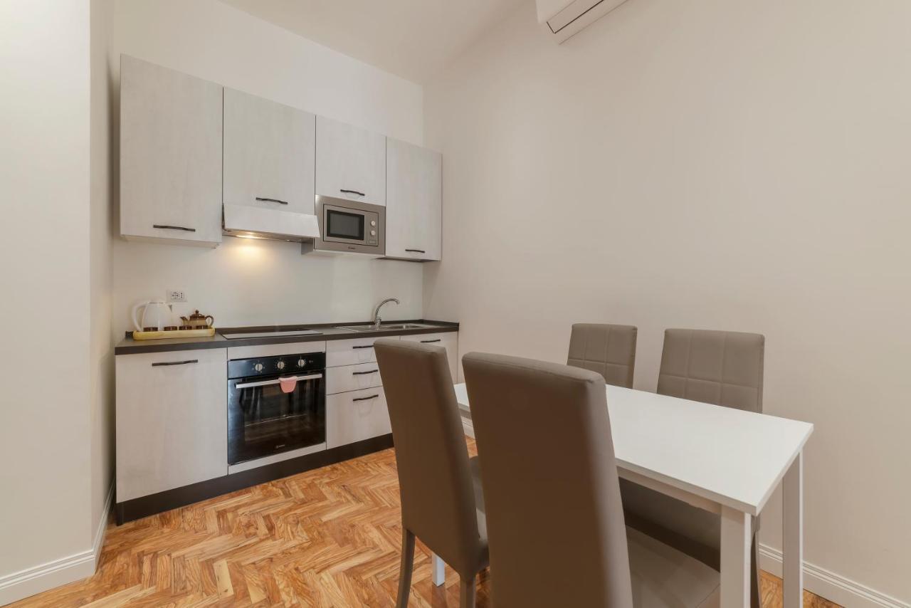 Rione Prati Elegant Apartment With Balcony ローマ エクステリア 写真