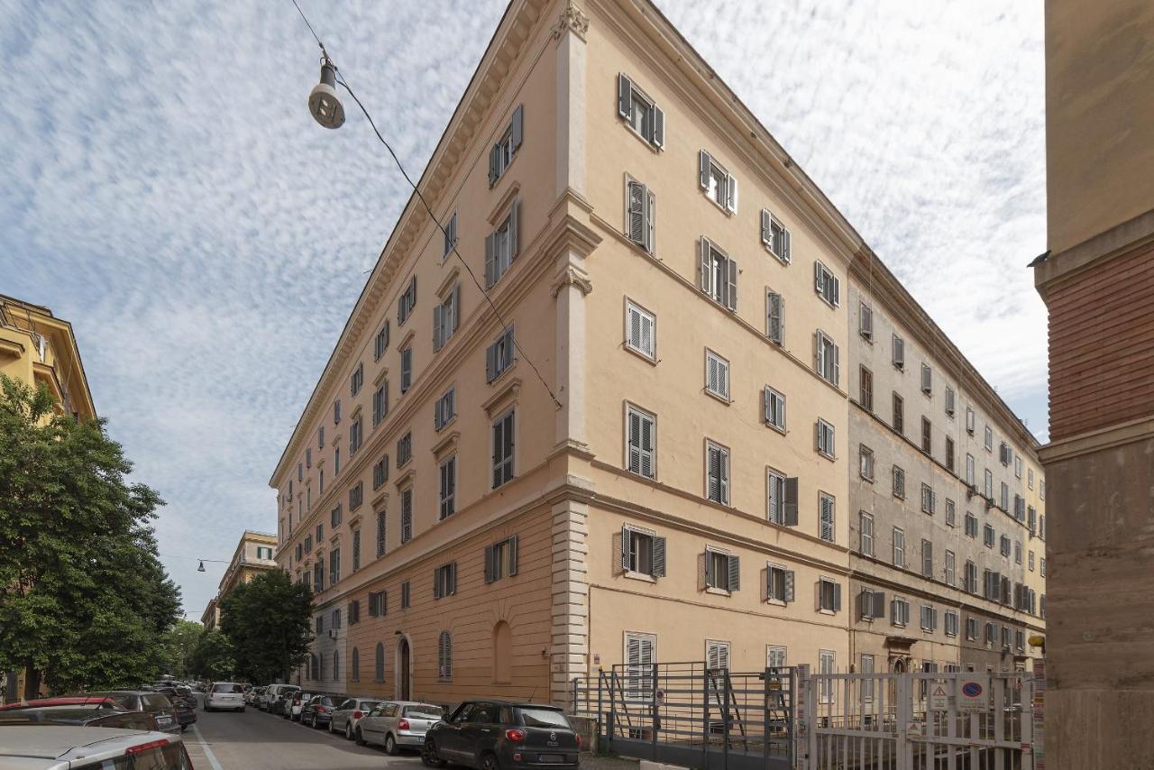 Rione Prati Elegant Apartment With Balcony ローマ エクステリア 写真